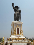 Estátua ao rei Anouvong