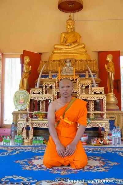 Na Dee tem um novo monge